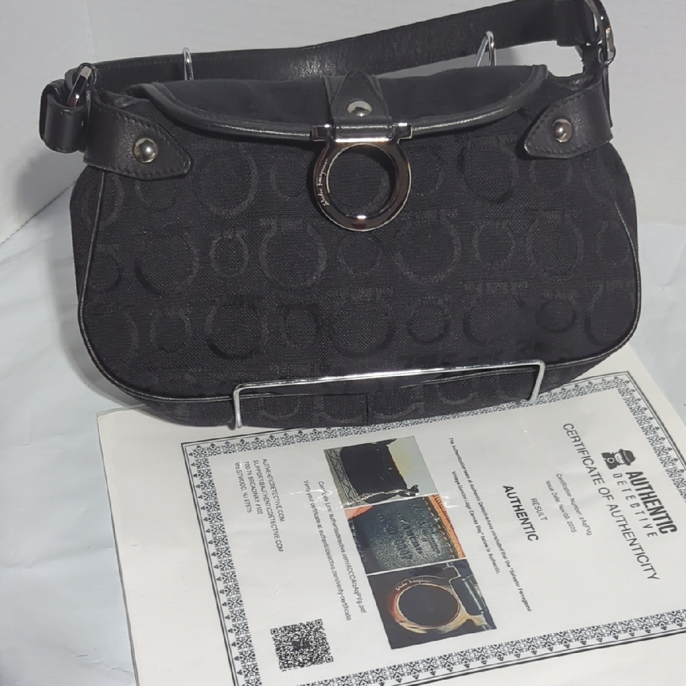 Salvatore Ferragamo Black Shoulder Bag - Picture 10 of 10